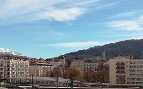 -- Le Sanctuaire, A 50 Metres De La Gare --